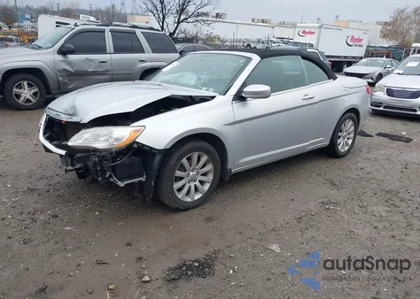 2011 Chrysler 200 Touring из США, поврежденный, VIN 1C3BC2EG7BN535824